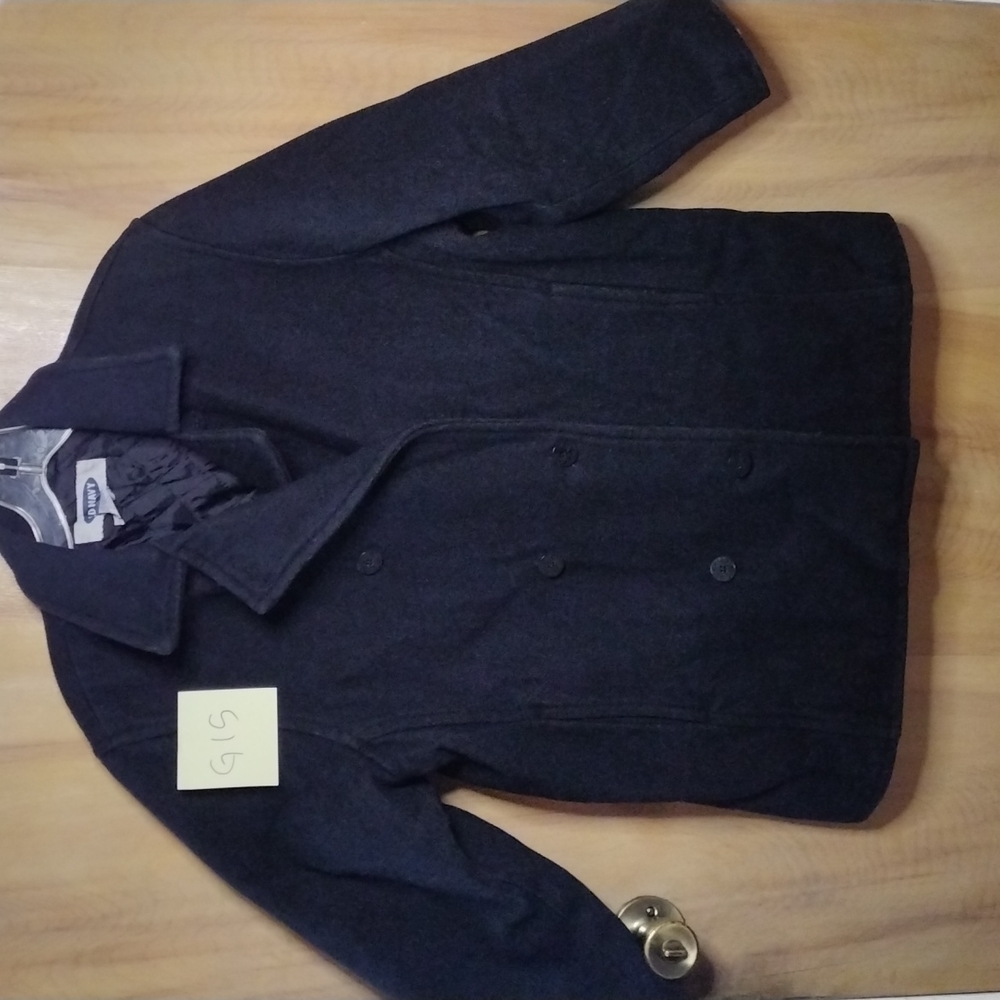 Men's peacoat